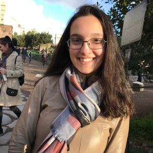 Meet your Posher, Megan